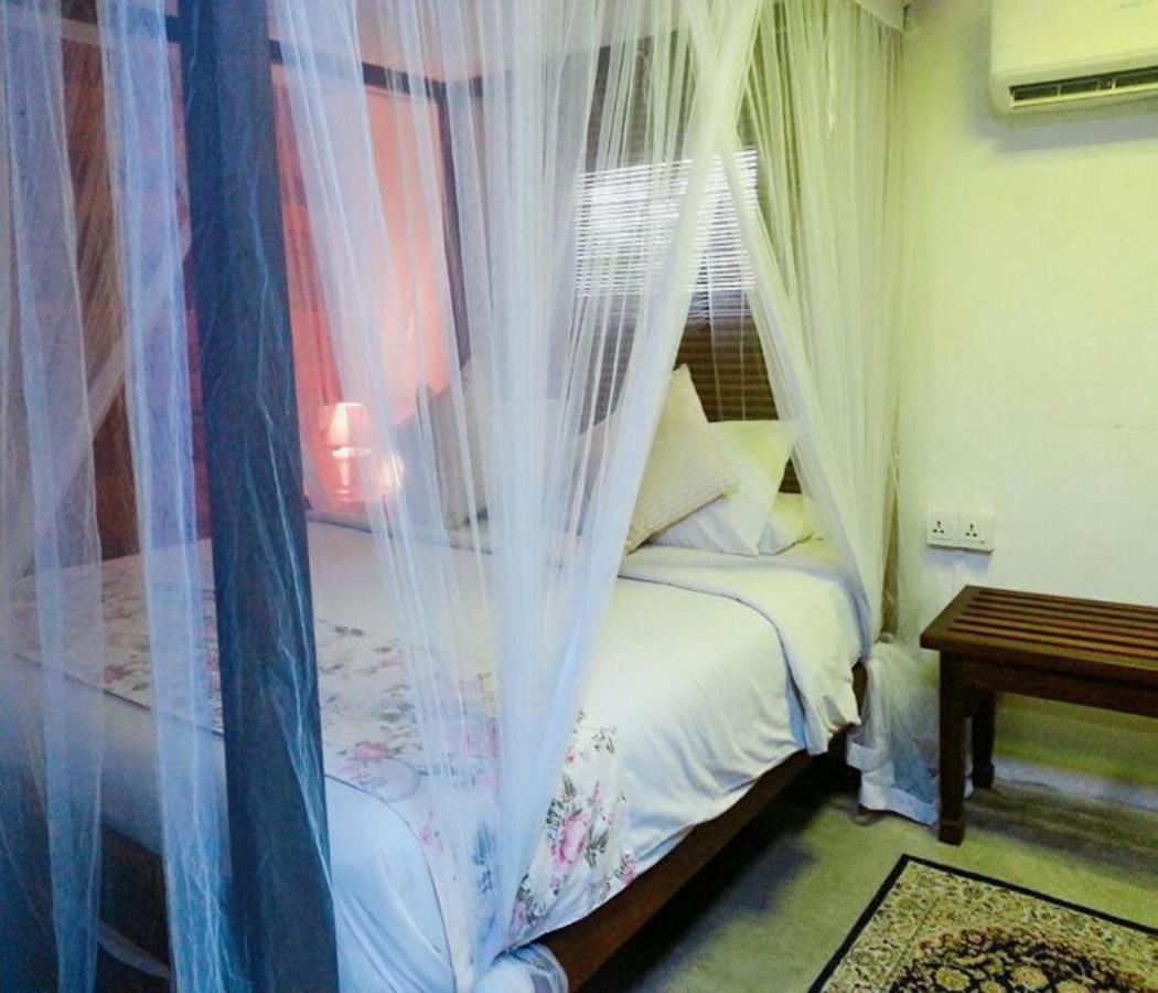 นัวร์ดิน สตรีท เฮาส์ Hotel จอร์จทาวน์ ภายนอก รูปภาพ