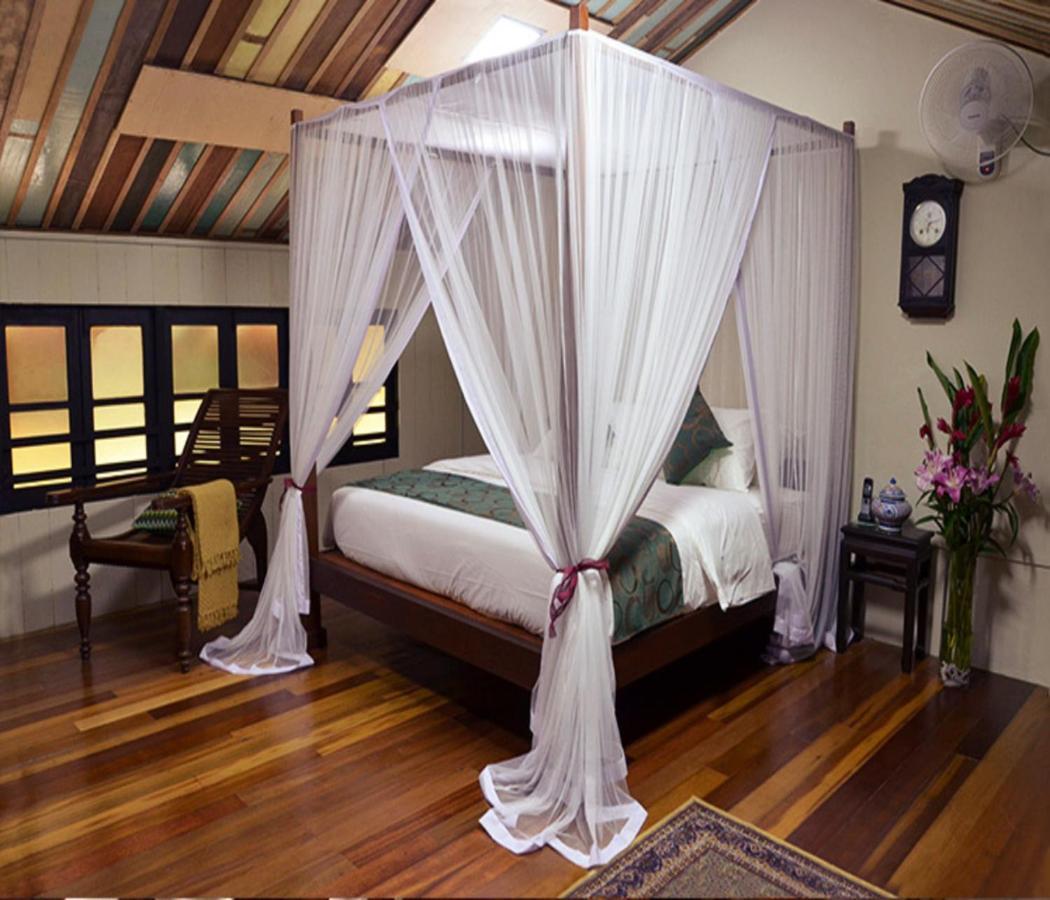 นัวร์ดิน สตรีท เฮาส์ Hotel จอร์จทาวน์ ภายนอก รูปภาพ