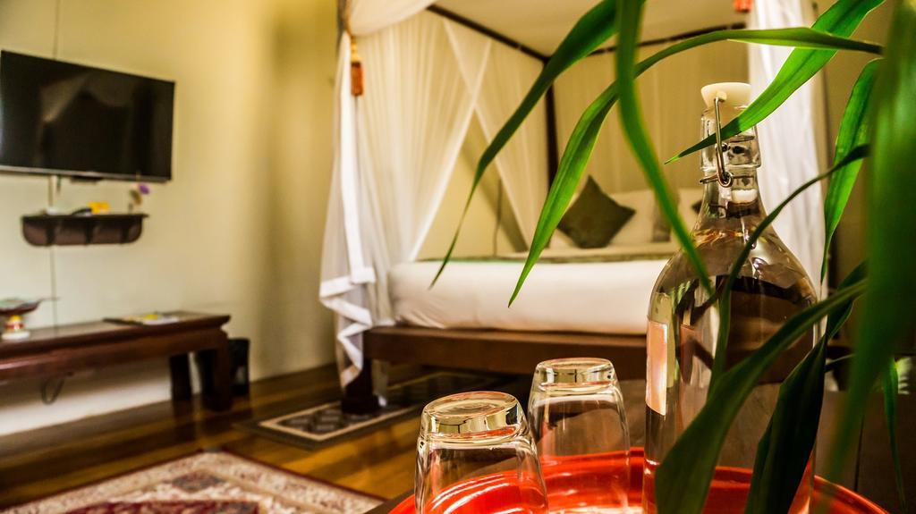 นัวร์ดิน สตรีท เฮาส์ Hotel จอร์จทาวน์ ภายนอก รูปภาพ