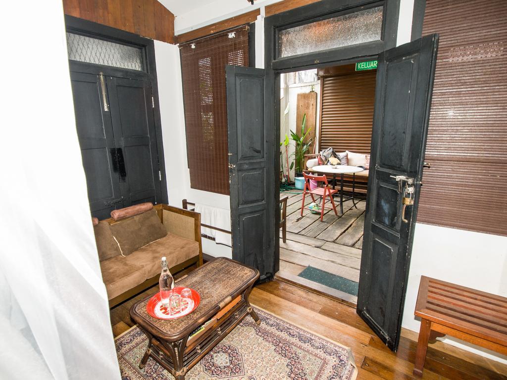 นัวร์ดิน สตรีท เฮาส์ Hotel จอร์จทาวน์ ภายนอก รูปภาพ